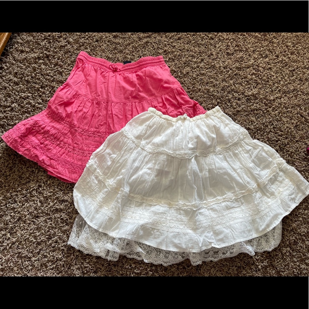Peach. White. Skirts.